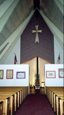 Facing the back wall of Grace Episcopal Church... WIDTH=